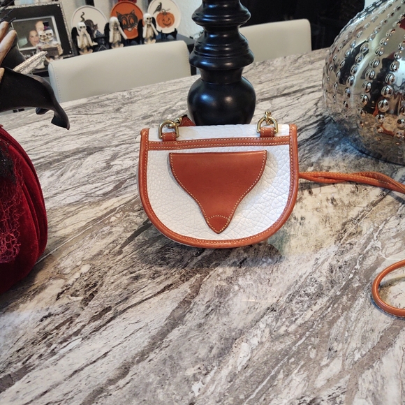 Dooney and Bourke - Picture 2 of 4